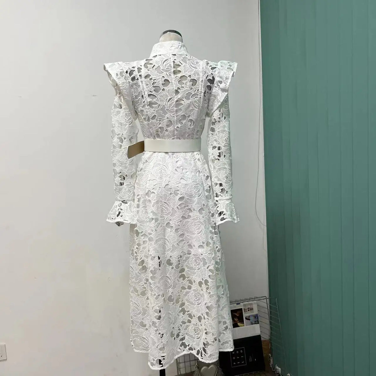 2024 French Temperament WaterSoluble SingleBreasted Lace Dress